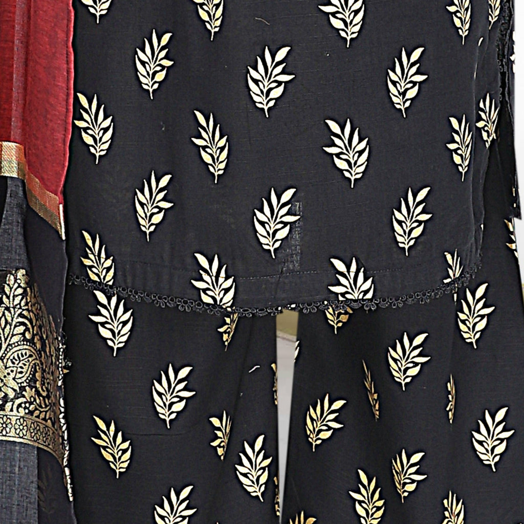 AlKaram Khaddar 3 Piece with Matching Trouser and Banarsi Tilla Shawl