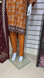 Breeze Exclusive Embriodery Shirt with Raw Silk Trouser and Embriodery Contrast Dupatta