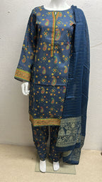 Luxury Lawn 3 Piece with Matching Trouser and Banarsi Dupatta