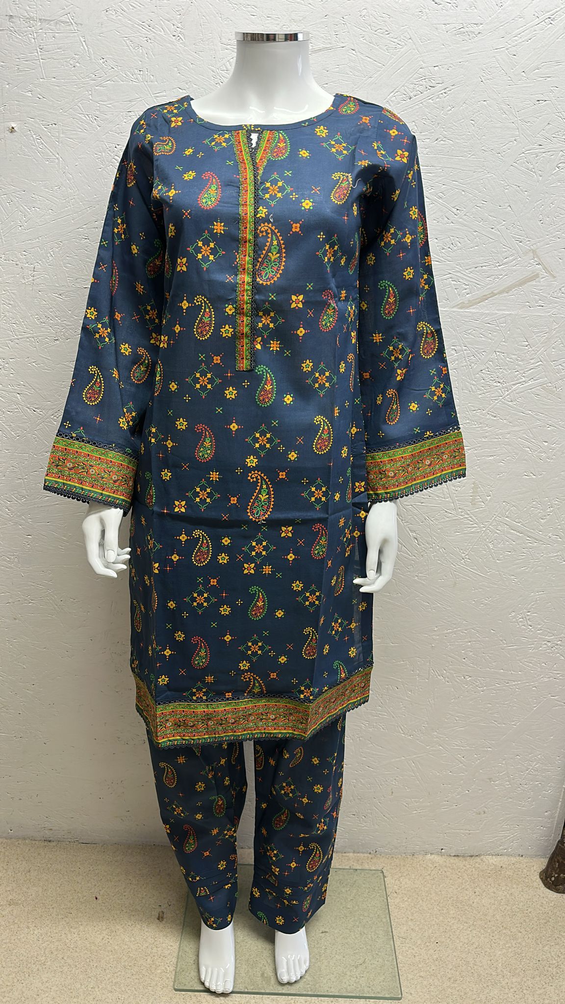 Luxury Lawn 3 Piece with Matching Trouser and Banarsi Dupatta